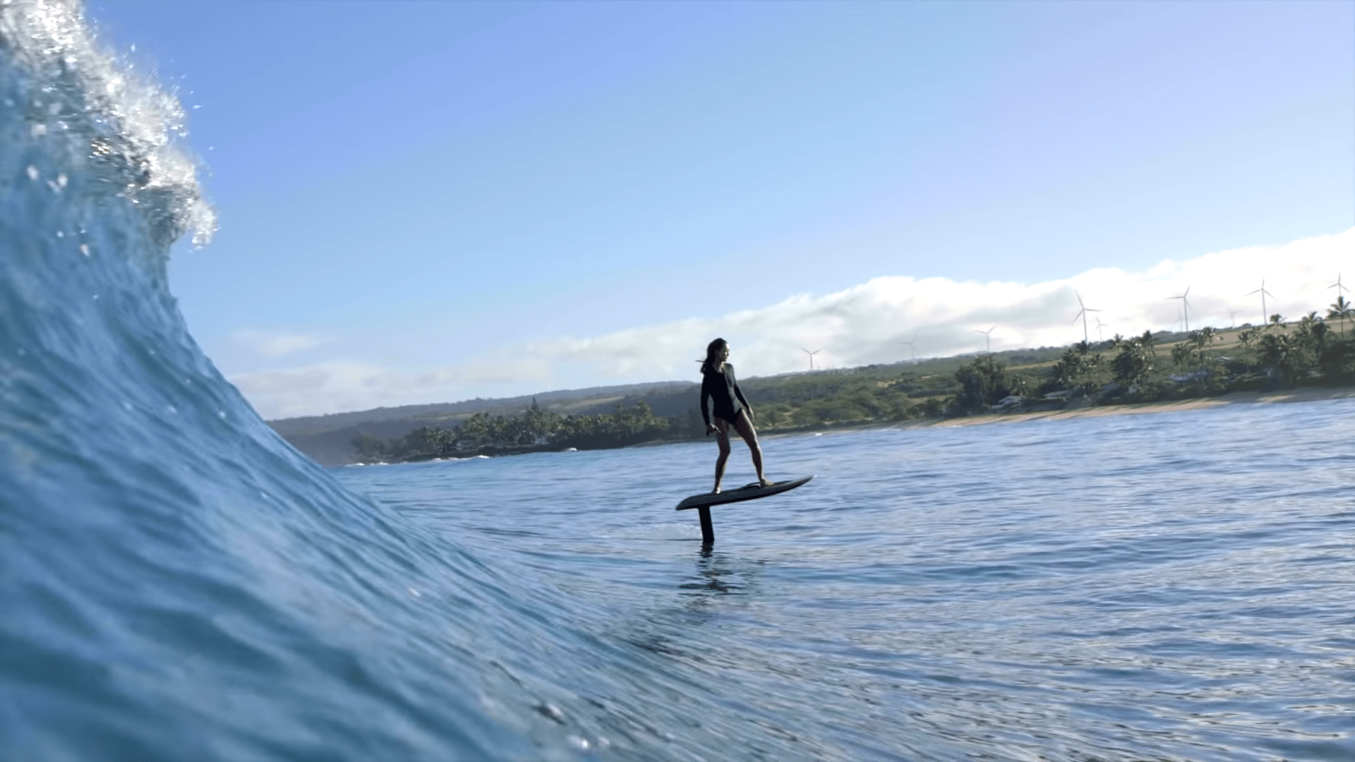 efoil surfboard that flies over water